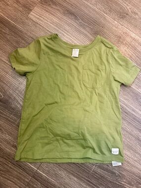 Cubcoats Kids 8 Green Pocket Tee - Soft Short Sleeve Shirt transforms to stuffie